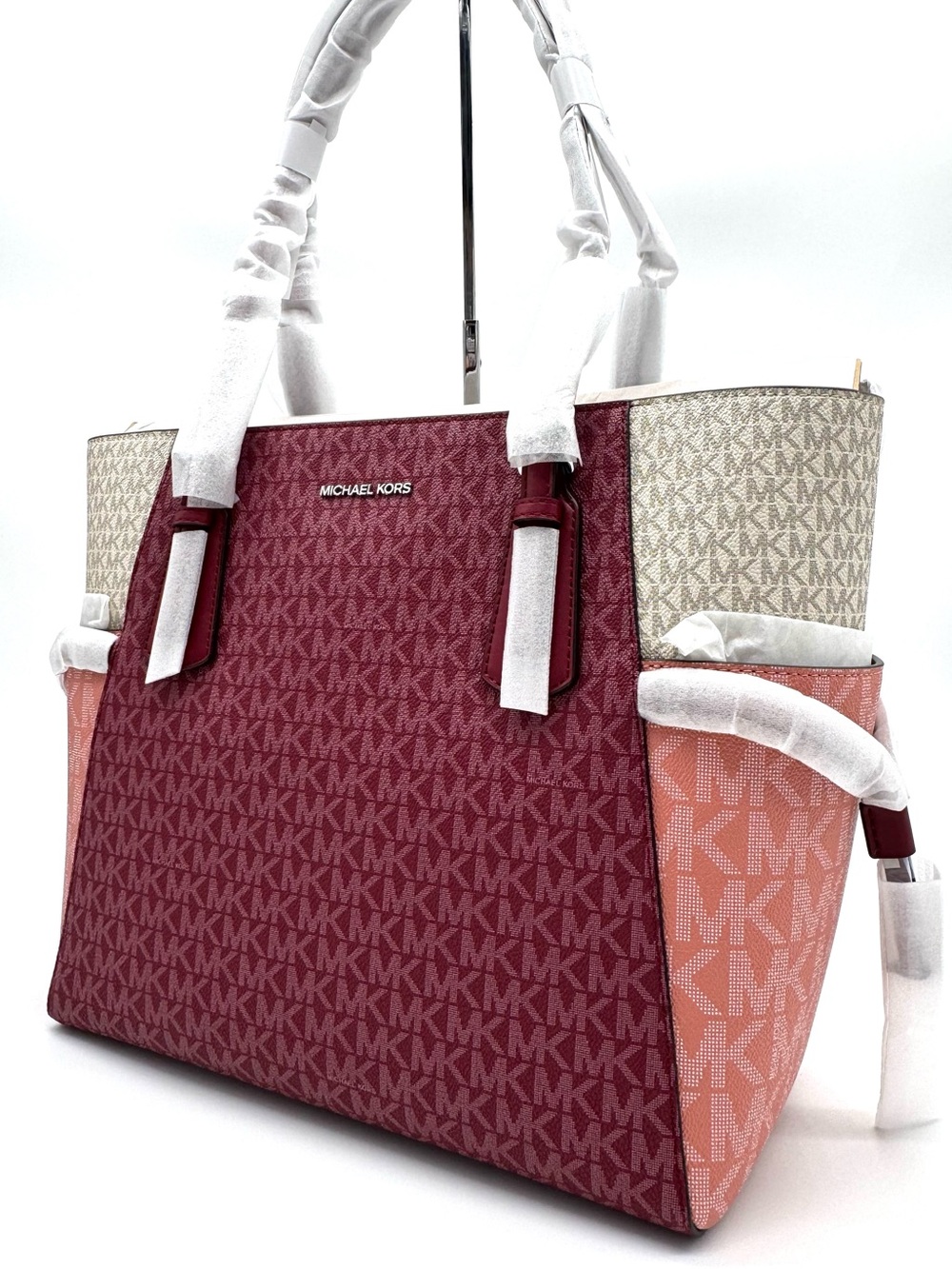Michael Kors Voyager Large Color-Block Signature Logo Tote Bag - Maroon